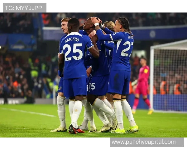 切尔西在足总杯中大胜本菲卡乌龙球成比赛转折点引发热烈讨论